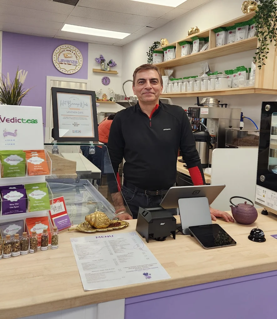 The owner of Lavenza Cafe
